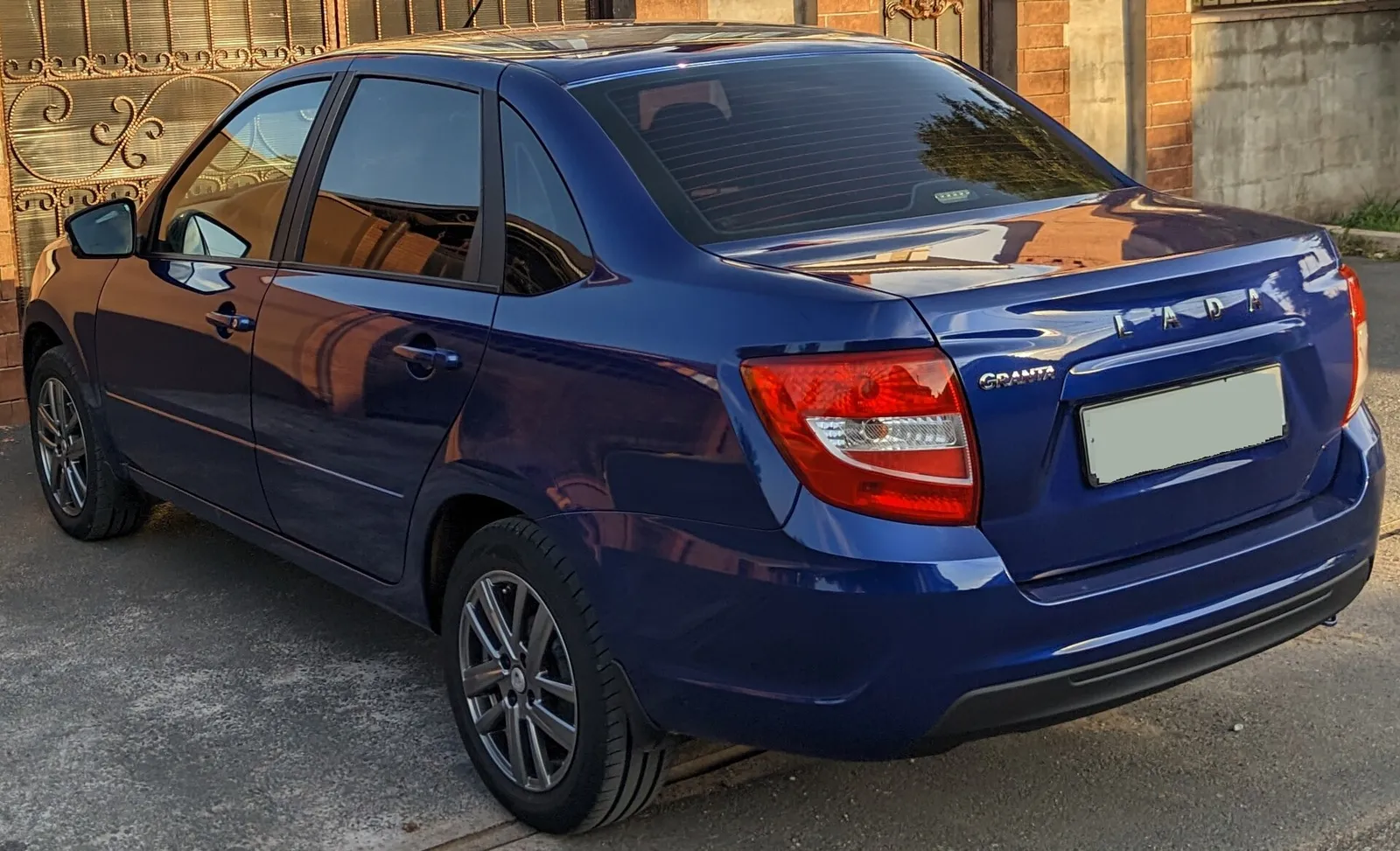 Учебная Lada Granta